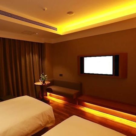 Qiuguo Hotel Beijing Biec & Airport Shunyi Екстериор снимка